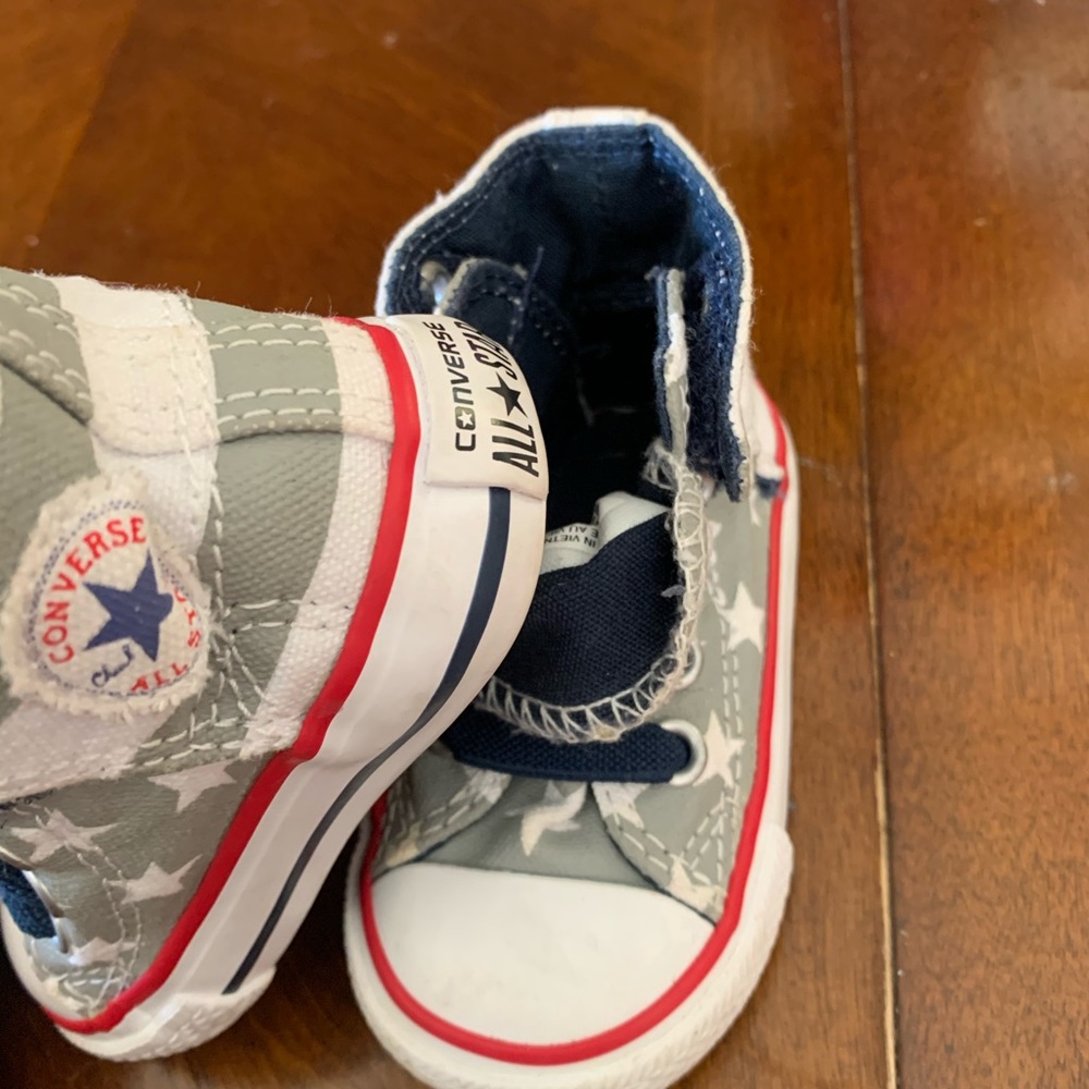 Baby walker converse